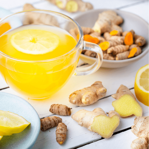 Curcuma longa and ginger, powder, rhizomes and tea. Complementary medicine